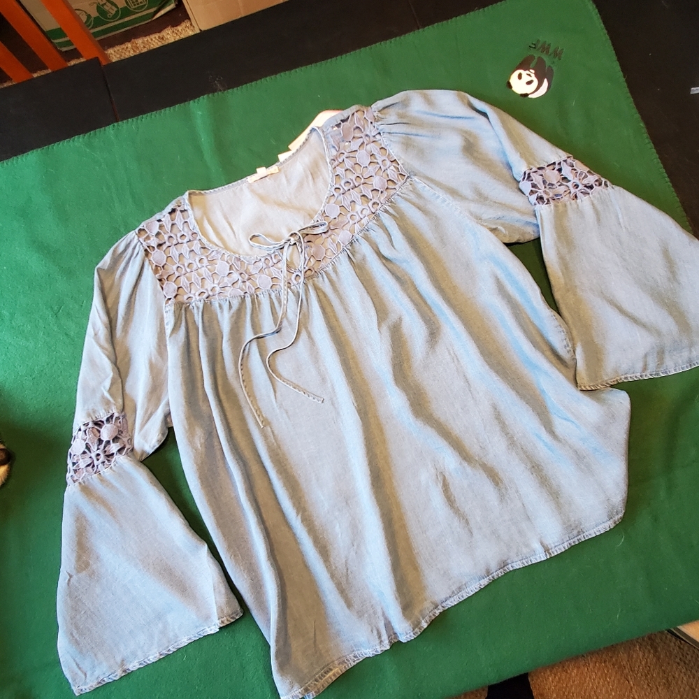 Free 2 Luv denim top. NWT - Picture 7 of 12